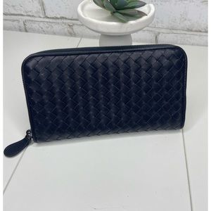 Bottega Veneta Continental Leather Wallet